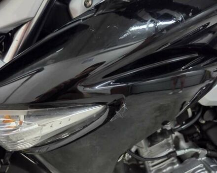 Чорний Сузукі GSR 250, об'ємом двигуна 0.25 л та пробігом 2 тис. км за 3000 $, фото 9 на Automoto.ua