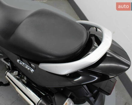 Черный Сузуки GSR 250, объемом двигателя 0.25 л и пробегом 29 тыс. км за 2800 $, фото 16 на Automoto.ua