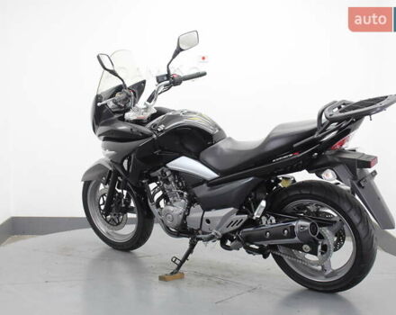 Черный Сузуки GSR 250, объемом двигателя 0.25 л и пробегом 35 тыс. км за 2600 $, фото 5 на Automoto.ua