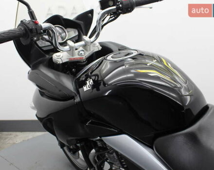 Черный Сузуки GSR 250, объемом двигателя 0.25 л и пробегом 35 тыс. км за 2600 $, фото 11 на Automoto.ua