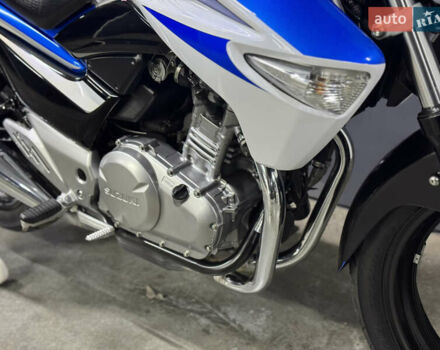 Сузуки GSR 250, объемом двигателя 0.25 л и пробегом 17 тыс. км за 3300 $, фото 28 на Automoto.ua
