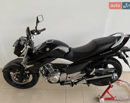Сузуки GSR 250, объемом двигателя 0.25 л и пробегом 13 тыс. км за 2700 $, фото 10 на Automoto.ua