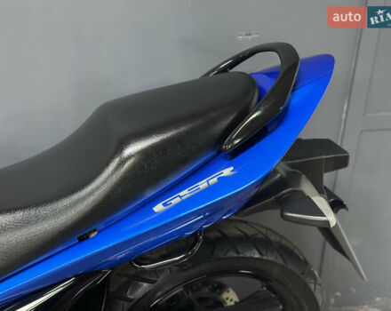 Сузуки GSR 250, объемом двигателя 0.25 л и пробегом 17 тыс. км за 3300 $, фото 23 на Automoto.ua