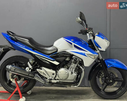 Сузуки GSR 250, объемом двигателя 0.25 л и пробегом 17 тыс. км за 3300 $, фото 1 на Automoto.ua