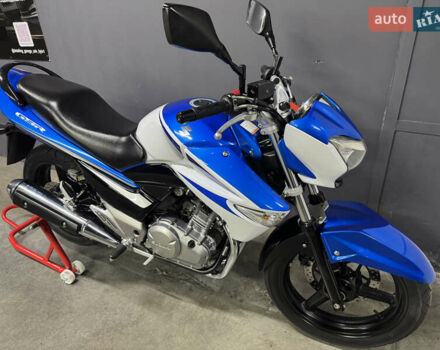 Сузуки GSR 250, объемом двигателя 0.25 л и пробегом 17 тыс. км за 3300 $, фото 3 на Automoto.ua