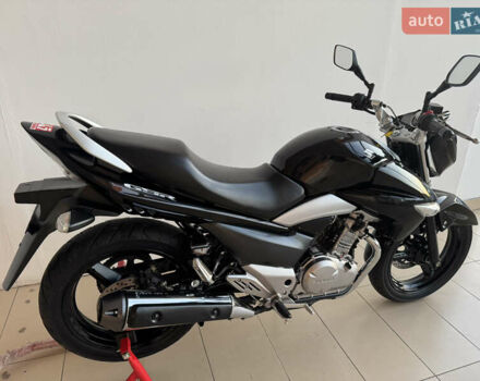 Сузуки GSR 250, объемом двигателя 0.25 л и пробегом 13 тыс. км за 2700 $, фото 5 на Automoto.ua