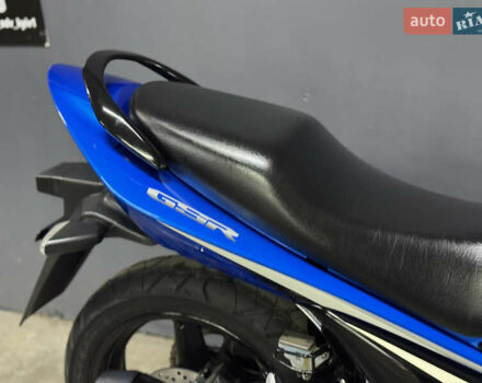 Сузуки GSR 250, объемом двигателя 0.25 л и пробегом 17 тыс. км за 3300 $, фото 30 на Automoto.ua