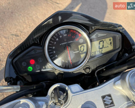 Серый Сузуки GSR 250, объемом двигателя 0.25 л и пробегом 8 тыс. км за 2700 $, фото 7 на Automoto.ua
