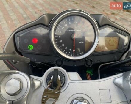 Серый Сузуки GSR 250, объемом двигателя 0 л и пробегом 35 тыс. км за 2600 $, фото 4 на Automoto.ua