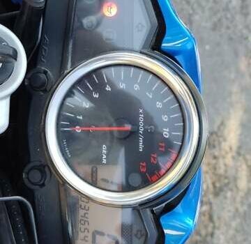 Синий Сузуки GSR 250, объемом двигателя 0.25 л и пробегом 35 тыс. км за 2600 $, фото 13 на Automoto.ua