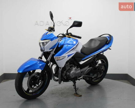 Синий Сузуки GSR 250, объемом двигателя 0.25 л и пробегом 38 тыс. км за 2300 $, фото 2 на Automoto.ua