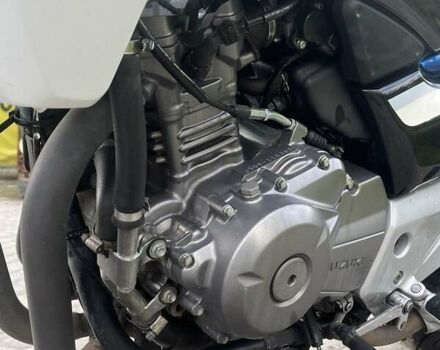 Синий Сузуки GSR 250, объемом двигателя 0.25 л и пробегом 39 тыс. км за 2600 $, фото 5 на Automoto.ua
