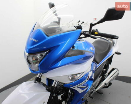 Синий Сузуки GSR 250, объемом двигателя 0.25 л и пробегом 9 тыс. км за 3300 $, фото 10 на Automoto.ua