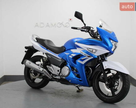 Синий Сузуки GSR 250, объемом двигателя 0.25 л и пробегом 9 тыс. км за 3300 $, фото 3 на Automoto.ua