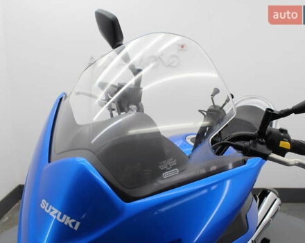 Синий Сузуки GSR 250, объемом двигателя 0.25 л и пробегом 9 тыс. км за 3300 $, фото 16 на Automoto.ua