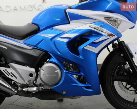 Синий Сузуки GSR 250, объемом двигателя 0.25 л и пробегом 9 тыс. км за 3300 $, фото 13 на Automoto.ua