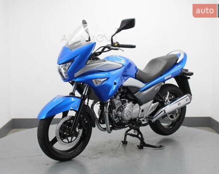 Синий Сузуки GSR 250, объемом двигателя 0.25 л и пробегом 11 тыс. км за 2900 $, фото 3 на Automoto.ua