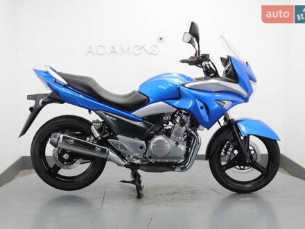 Синий Сузуки GSR 250, объемом двигателя 0.25 л и пробегом 11 тыс. км за 2900 $, фото 1 на Automoto.ua