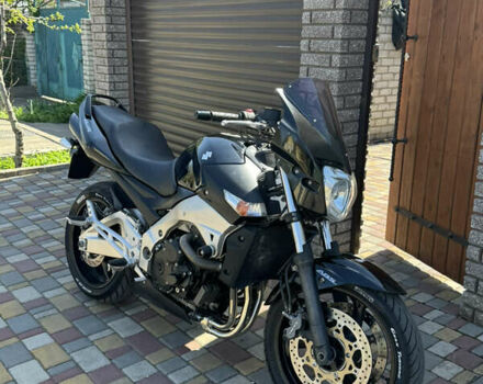 Черный Сузуки GSR 400, объемом двигателя 0.4 л и пробегом 45 тыс. км за 4150 $, фото 2 на Automoto.ua