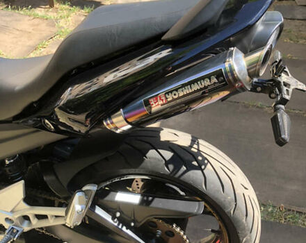 Черный Сузуки GSR 400, объемом двигателя 0.4 л и пробегом 43 тыс. км за 4600 $, фото 4 на Automoto.ua