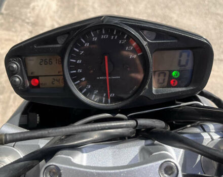 Сузуки GSR 400, объемом двигателя 0.4 л и пробегом 26 тыс. км за 4300 $, фото 5 на Automoto.ua