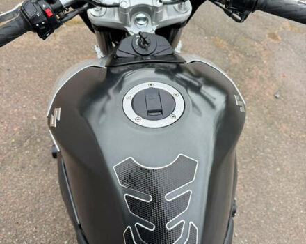 Сузукі GSR 400, об'ємом двигуна 0 л та пробігом 23 тис. км за 3900 $, фото 11 на Automoto.ua