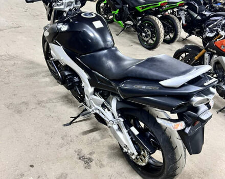 Сузуки GSR 400, объемом двигателя 0.4 л и пробегом 29 тыс. км за 4000 $, фото 4 на Automoto.ua