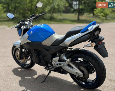 Сузуки GSR 400, объемом двигателя 0.4 л и пробегом 39 тыс. км за 4000 $, фото 5 на Automoto.ua