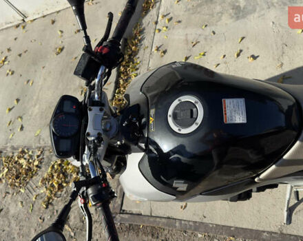 Серый Сузуки GSR 400, объемом двигателя 0.4 л и пробегом 33 тыс. км за 4000 $, фото 8 на Automoto.ua