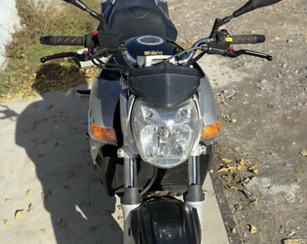 Серый Сузуки GSR 400, объемом двигателя 0.4 л и пробегом 33 тыс. км за 4000 $, фото 2 на Automoto.ua