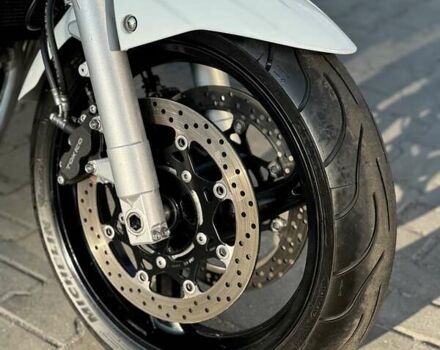 Белый Сузуки GSR 600, объемом двигателя 0.6 л и пробегом 23 тыс. км за 5699 $, фото 17 на Automoto.ua