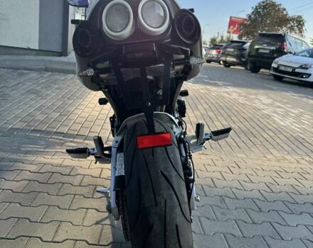 Белый Сузуки GSR 600, объемом двигателя 0.6 л и пробегом 23 тыс. км за 5699 $, фото 8 на Automoto.ua