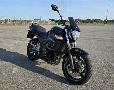 Черный Сузуки GSR 600, объемом двигателя 0.6 л и пробегом 55 тыс. км за 5000 $, фото 1 на Automoto.ua