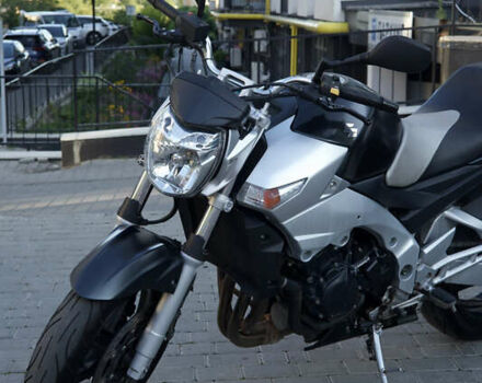 Черный Сузуки GSR 600, объемом двигателя 0.6 л и пробегом 30 тыс. км за 4950 $, фото 4 на Automoto.ua
