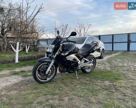 Черный Сузуки GSR 600, объемом двигателя 0.6 л и пробегом 43 тыс. км за 5100 $, фото 4 на Automoto.ua