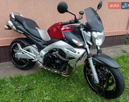 Красный Сузуки GSR 600, объемом двигателя 0.6 л и пробегом 28 тыс. км за 5800 $, фото 3 на Automoto.ua
