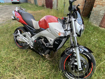 Сузукі GSR 600 2006 у Володимир-Волинський на Automoto.ua Червоний Сузукі GSR 600, об'ємом двигуна 0.6 л та пробігом 41 тис. км за 4500 $, фото 1 на Automoto.ua