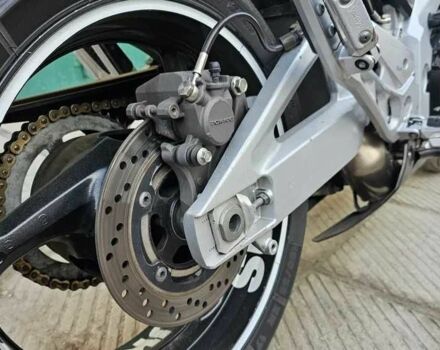 Сузуки GSR 600, объемом двигателя 0.6 л и пробегом 0 тыс. км за 5200 $, фото 8 на Automoto.ua