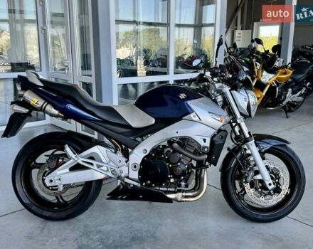 Сузуки GSR 600, объемом двигателя 0.6 л и пробегом 26 тыс. км за 5299 $, фото 1 на Automoto.ua