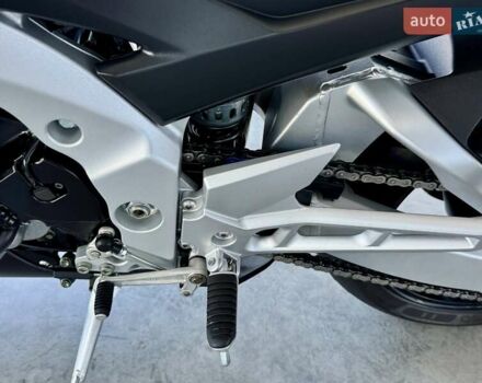Сузуки GSR 600, объемом двигателя 0.6 л и пробегом 26 тыс. км за 5299 $, фото 13 на Automoto.ua