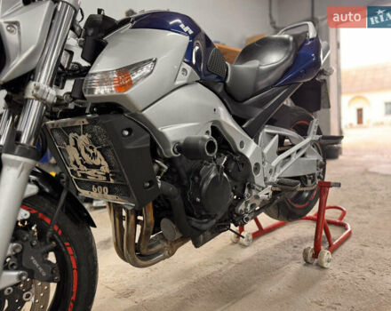 Сузуки GSR 600, объемом двигателя 0.6 л и пробегом 32 тыс. км за 3900 $, фото 8 на Automoto.ua