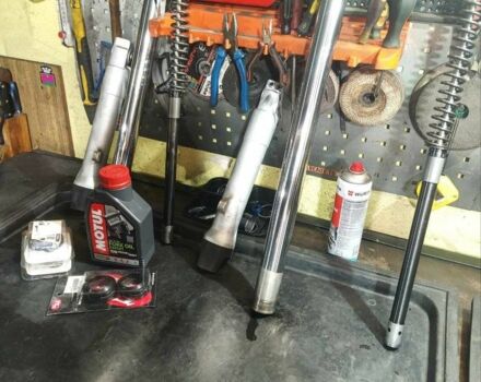 Сузуки GSR 600, объемом двигателя 0.6 л и пробегом 0 тыс. км за 5200 $, фото 10 на Automoto.ua