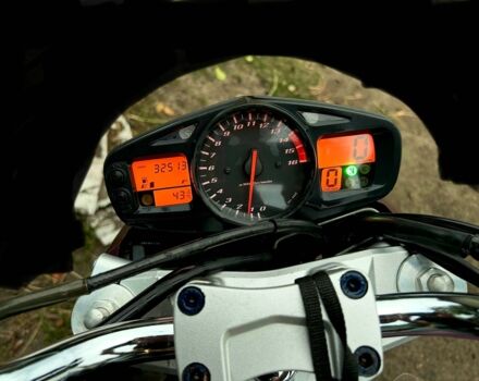 Сузукі GSR 600, об'ємом двигуна 0.6 л та пробігом 0 тис. км за 2100 $, фото 4 на Automoto.ua