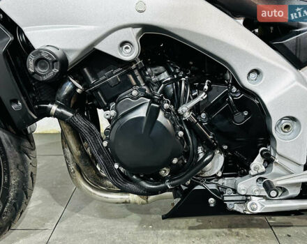 Сузуки GSR 600, объемом двигателя 0.6 л и пробегом 28 тыс. км за 4750 $, фото 8 на Automoto.ua