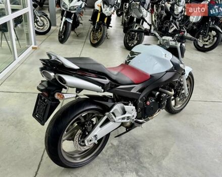 Сузуки GSR 600, объемом двигателя 0.6 л и пробегом 14 тыс. км за 5499 $, фото 2 на Automoto.ua