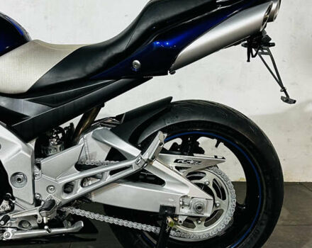 Сузуки GSR 600, объемом двигателя 0.6 л и пробегом 28 тыс. км за 4750 $, фото 4 на Automoto.ua