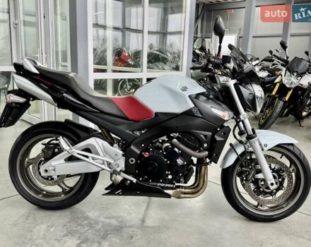 Сузуки GSR 600, объемом двигателя 0.6 л и пробегом 14 тыс. км за 5499 $, фото 1 на Automoto.ua
