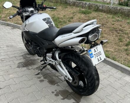 Сузукі GSR 600, об'ємом двигуна 0.6 л та пробігом 0 тис. км за 4800 $, фото 4 на Automoto.ua