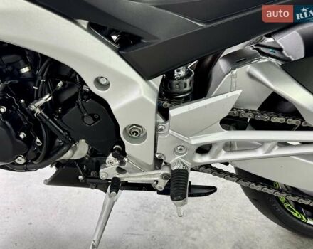 Сузуки GSR 600, объемом двигателя 0.6 л и пробегом 22 тыс. км за 5399 $, фото 12 на Automoto.ua