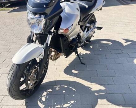 Сузуки GSR 600, объемом двигателя 0.65 л и пробегом 14 тыс. км за 6100 $, фото 3 на Automoto.ua